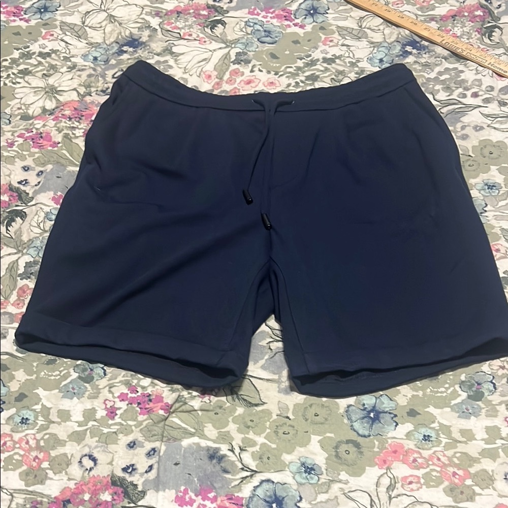 Zara Men’s XL Navy Blue Casual Shorts